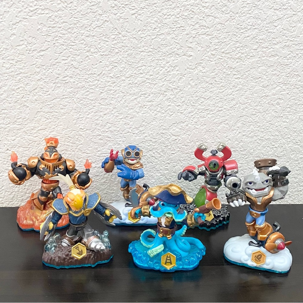 SKYLANDERS Activision Swap Force #4 Lot of 6 Loose Figure Toys